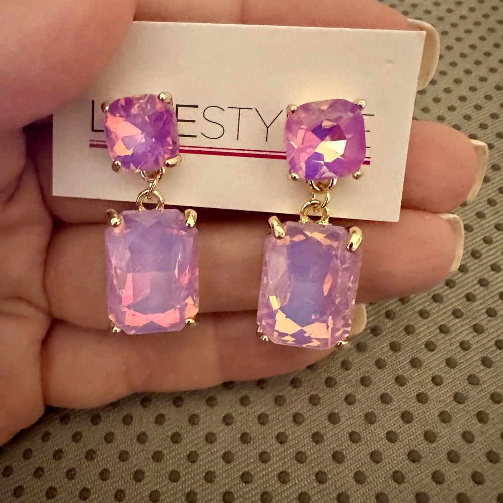 Love Stylize NWT Double Square Linked Gold-Tone Pink Iridescent Crystal Earring